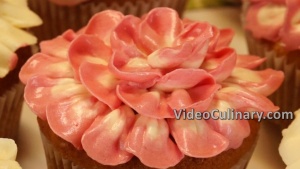 flower-cupcakes_10